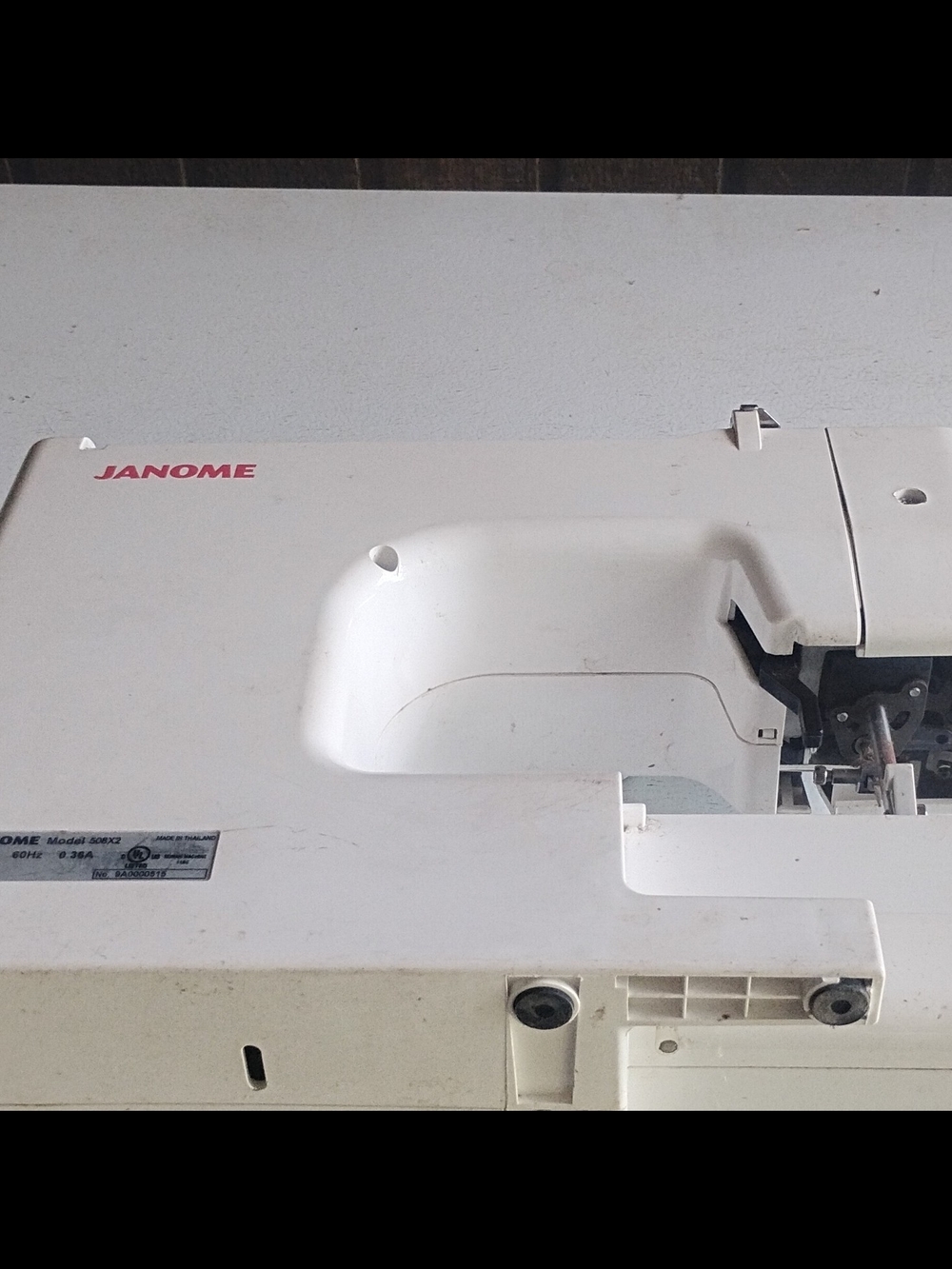 Janome 508X2 White Sewing Machine, DOES NOT WORK! - Picture 3 of 4